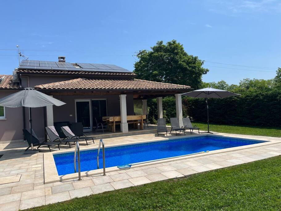 Modern House With Private Pool Villa Zminj Luaran gambar